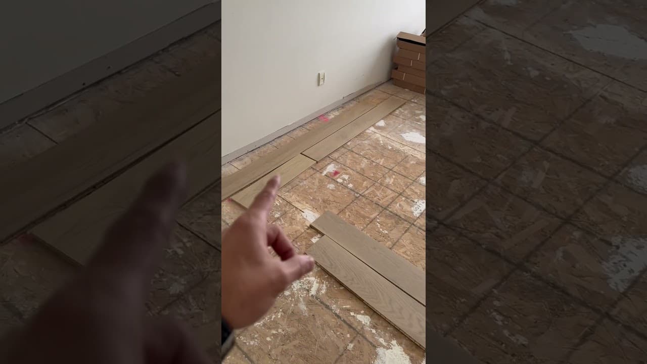 Hardwood flooring - DONT MAKe THe MISTaKE of installing it in the wrong direction!  #hardwood #diy