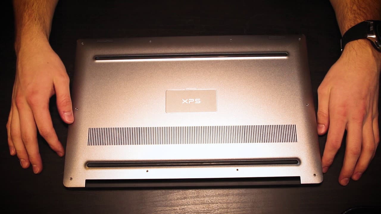 Dell XPS 15 9550 Battery Replacement