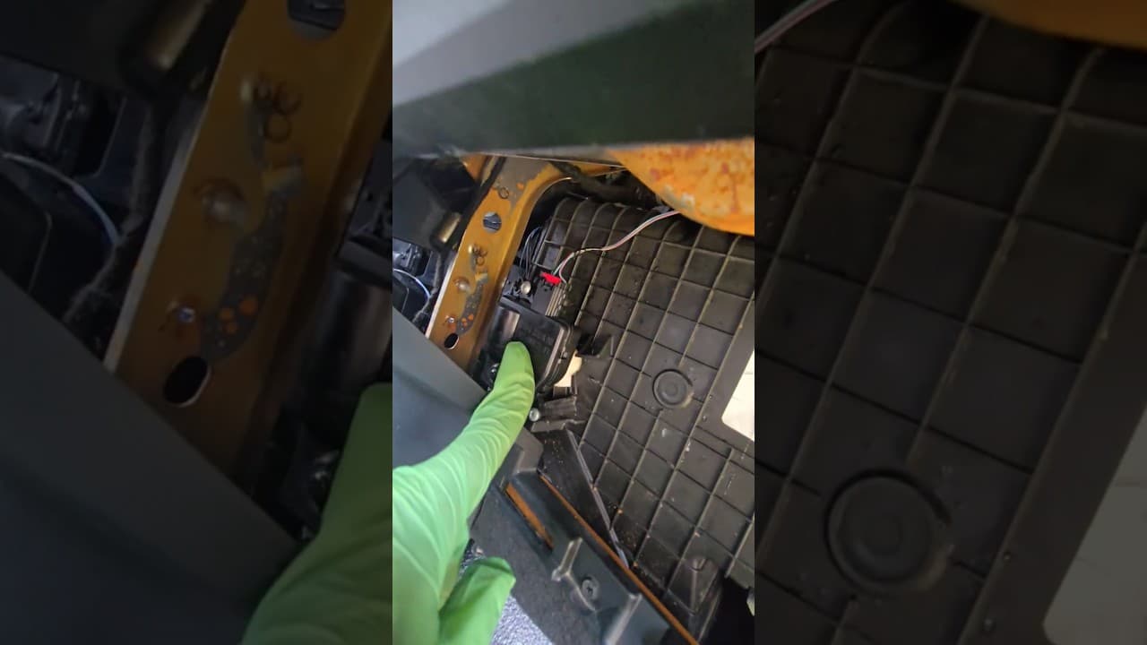 Dodge Ram Blend door actuator