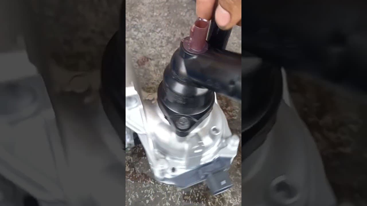 water pump with thermostat housing#toyota camry2018#ekectronic type#short