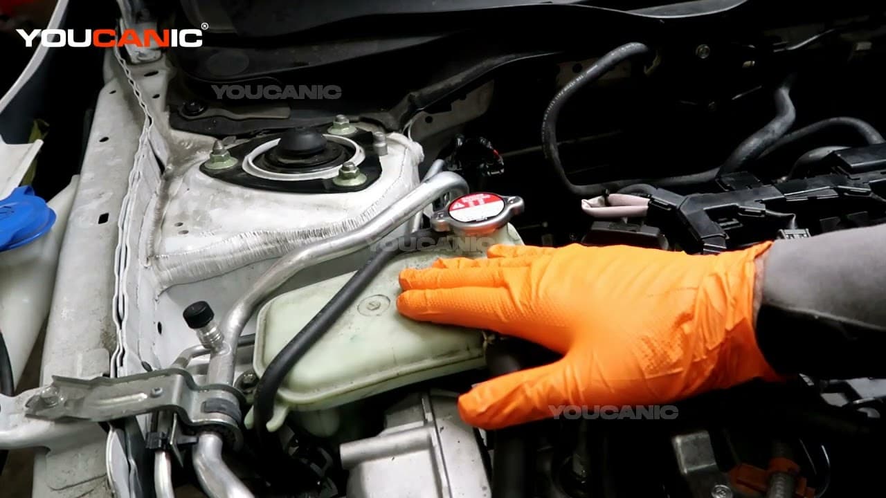2016-2021 Honda Civic - Check Add Engine Coolant