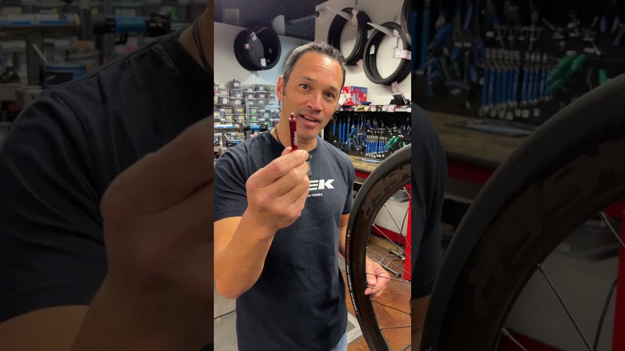DIY: Valve Core Clean/Replace Easy Peezy #bikeshop #bikeshoplife #bikelife #bikemaintenance