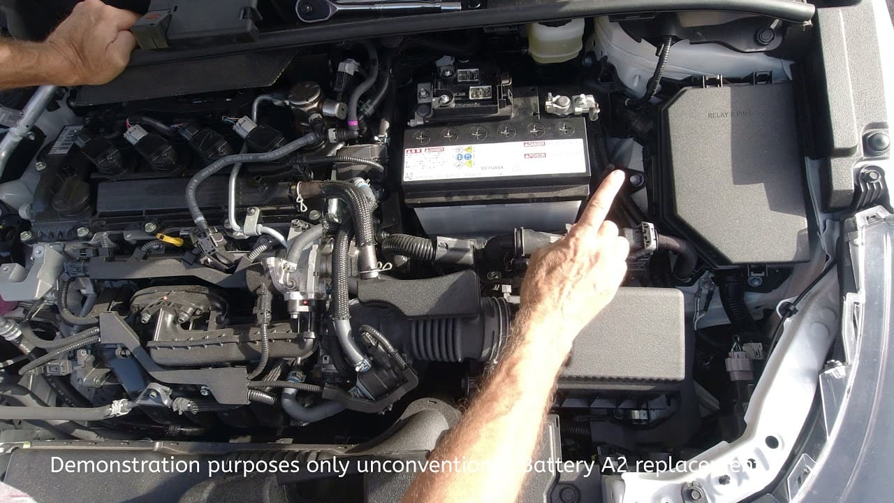 2020 toyota corolla SE how to Replace the battery