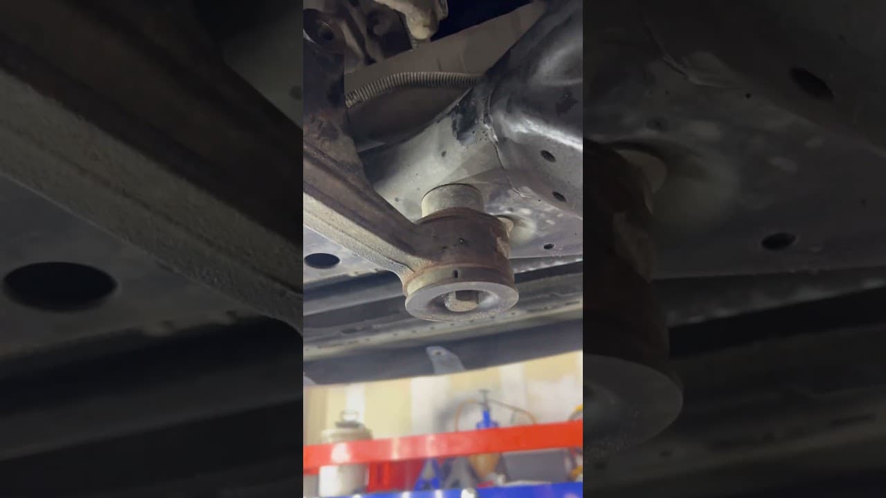 2015 Toyota Tundra 4x4 starter removal. Easiest way!