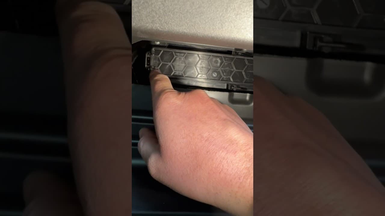 How To Change The In Cabin Filter In A 2023 Chevy Silverado 2500HD