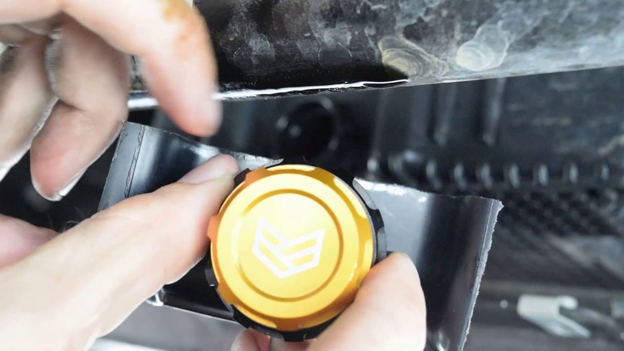 Ronin Factory Easy Oil Drain Install for 2015+ Ford F150, Bronco, Mustang & Raptor