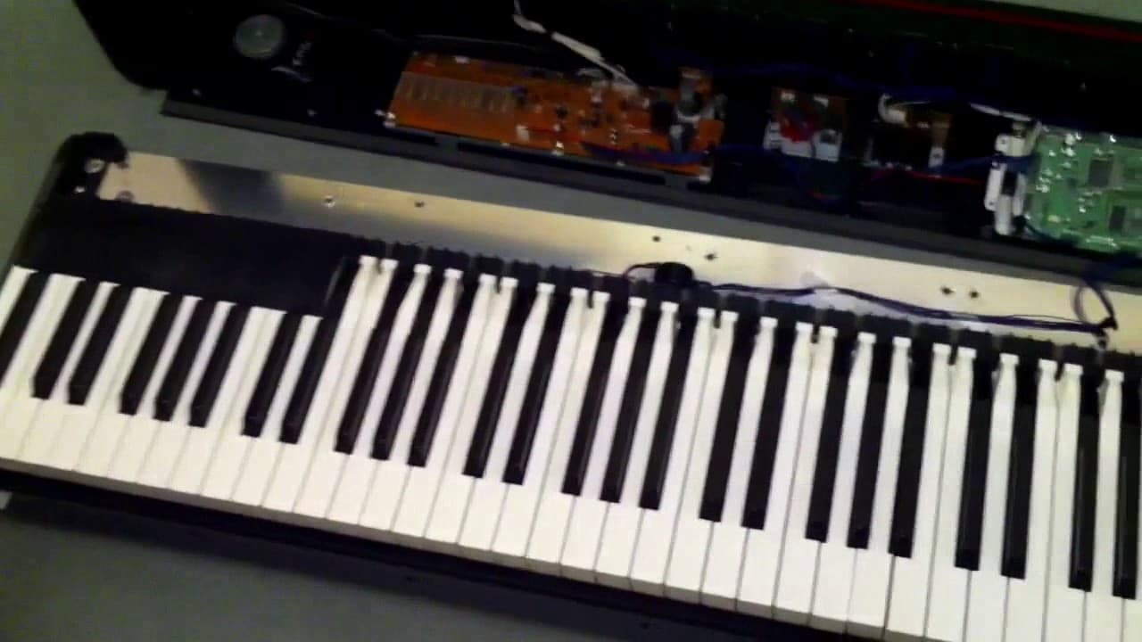 Repair/replace a sticking white key on Yamaha P, CLP or CVP series keyboard (models c. 2003-2013)