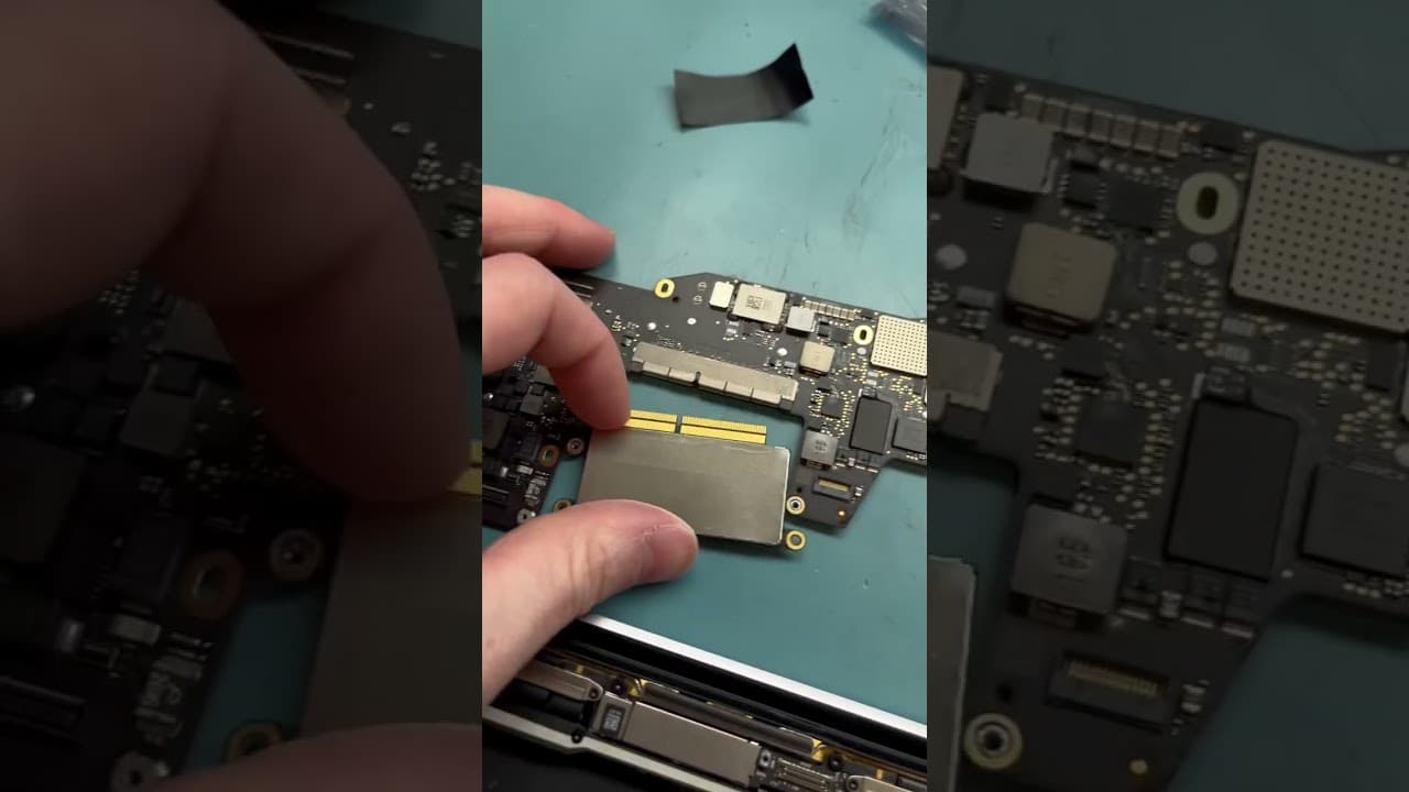MacBook Pro A1708 Logic board replacement