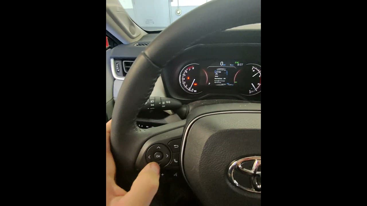2024 Toyota rav 4 oil life reset #cars #automotivetools #automobile #oilchange