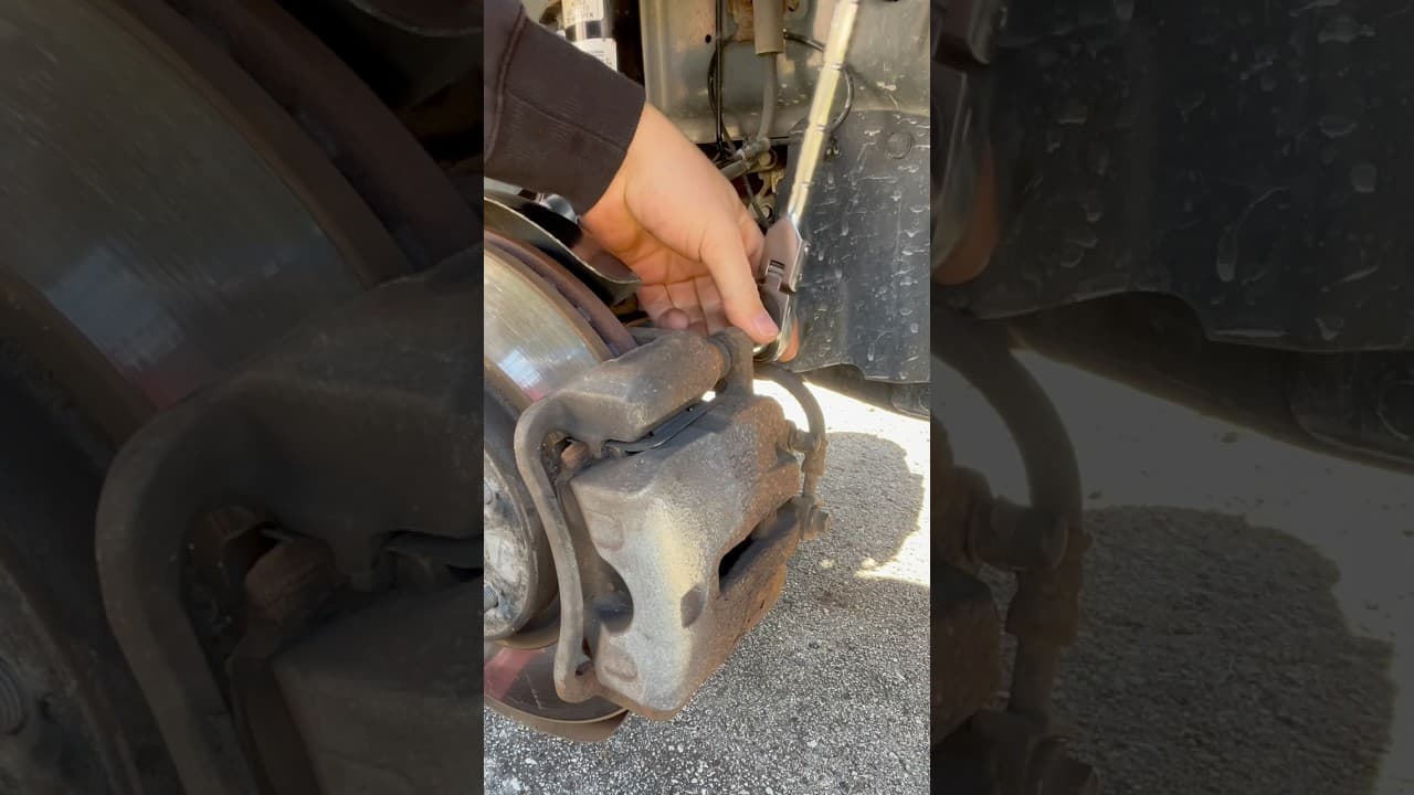 Chevrolet equinox brake replacement #repair #gm #chevy #frontbrake #diy #howto ￼