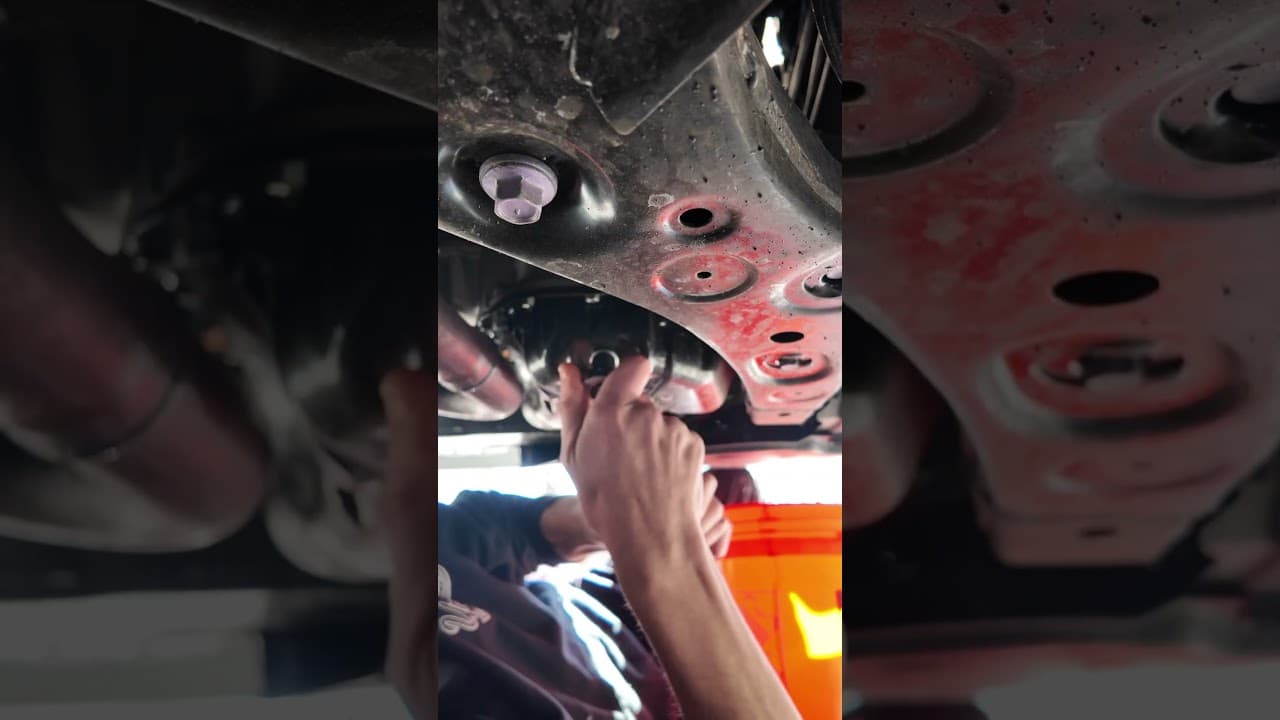 Camry Trd Oil Change!!! #cars #toyota #trd #oilchange #toyotausa #blackedout