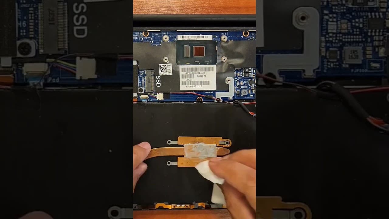 Dell XPS 9360 Laptop Thermal Paste Change #technology #laptop #gaming #upgrade