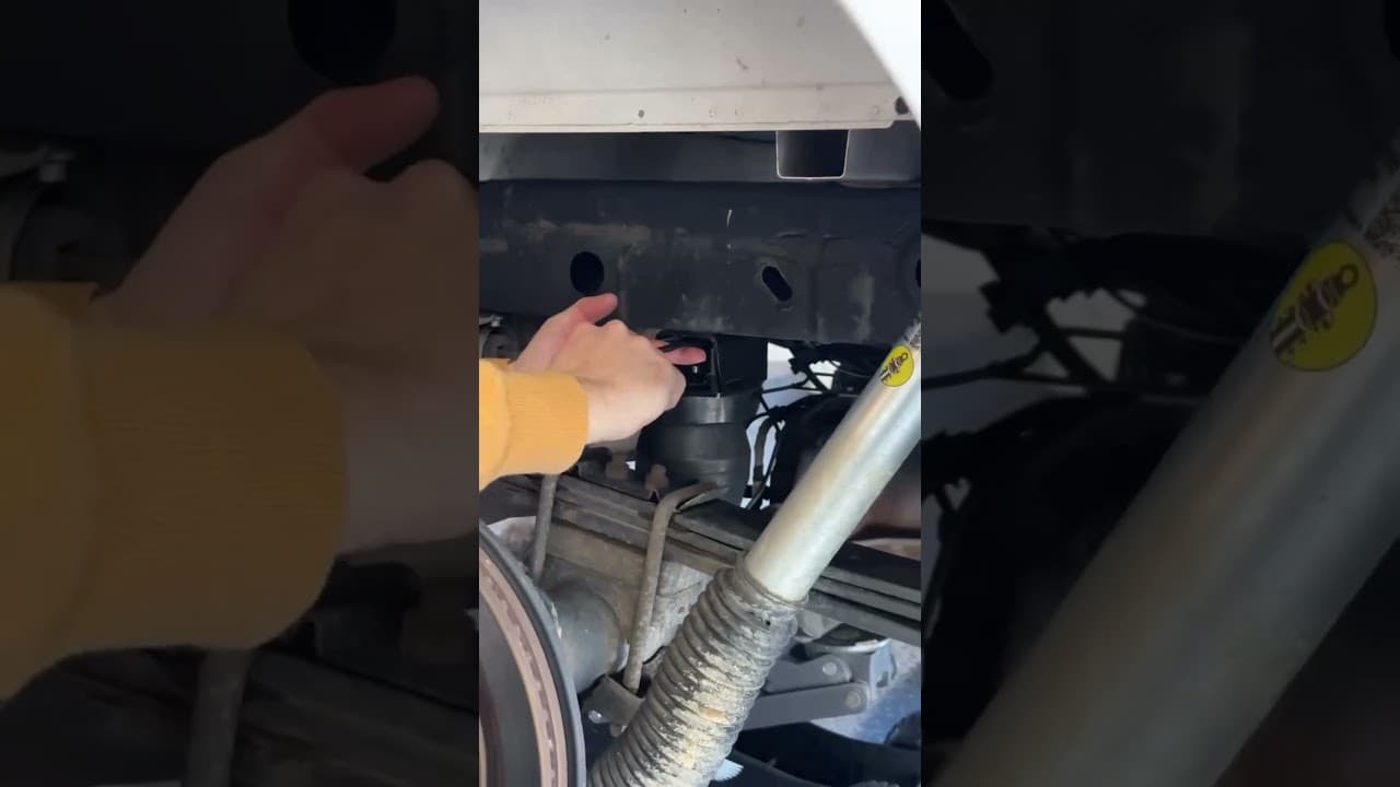 The ultimate towing solution! DIY install! Timbren SES💪