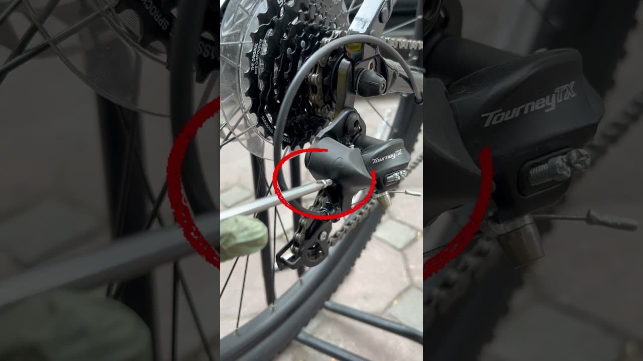 Fix loose chain easily #cycling #cyclingtips #tipsandtricks #Biketips #DIYbike