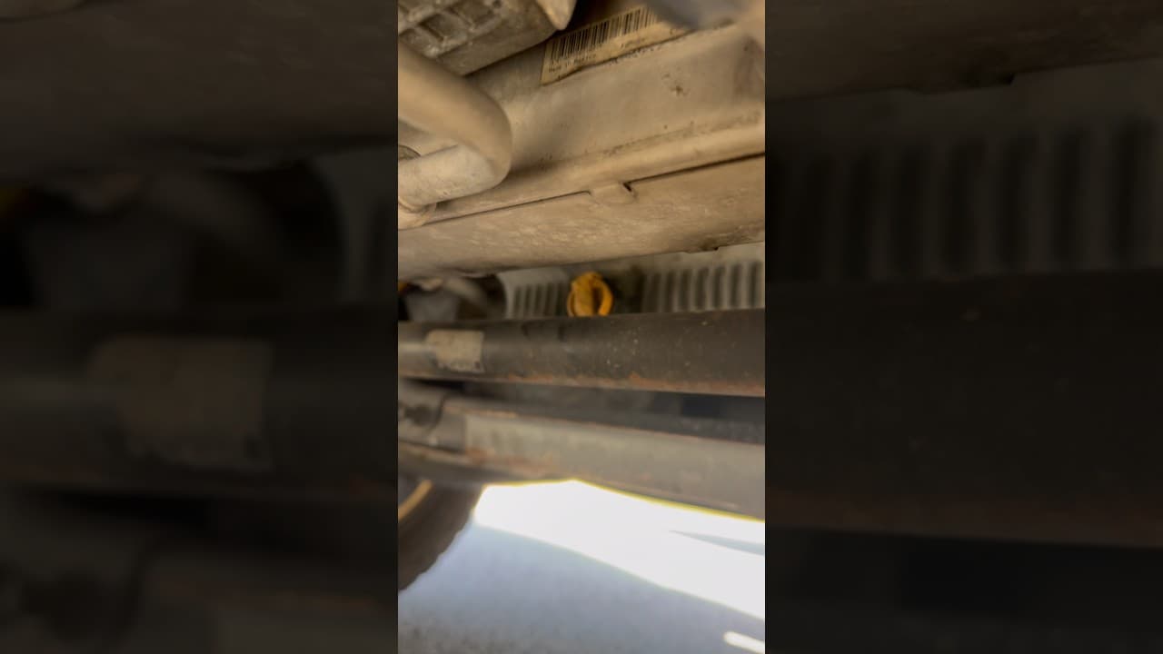 THE WORST OIL DRAIN PLUG PLACEMENT!! #mobilemechanic #ford #f150 #mechanic #oilchange