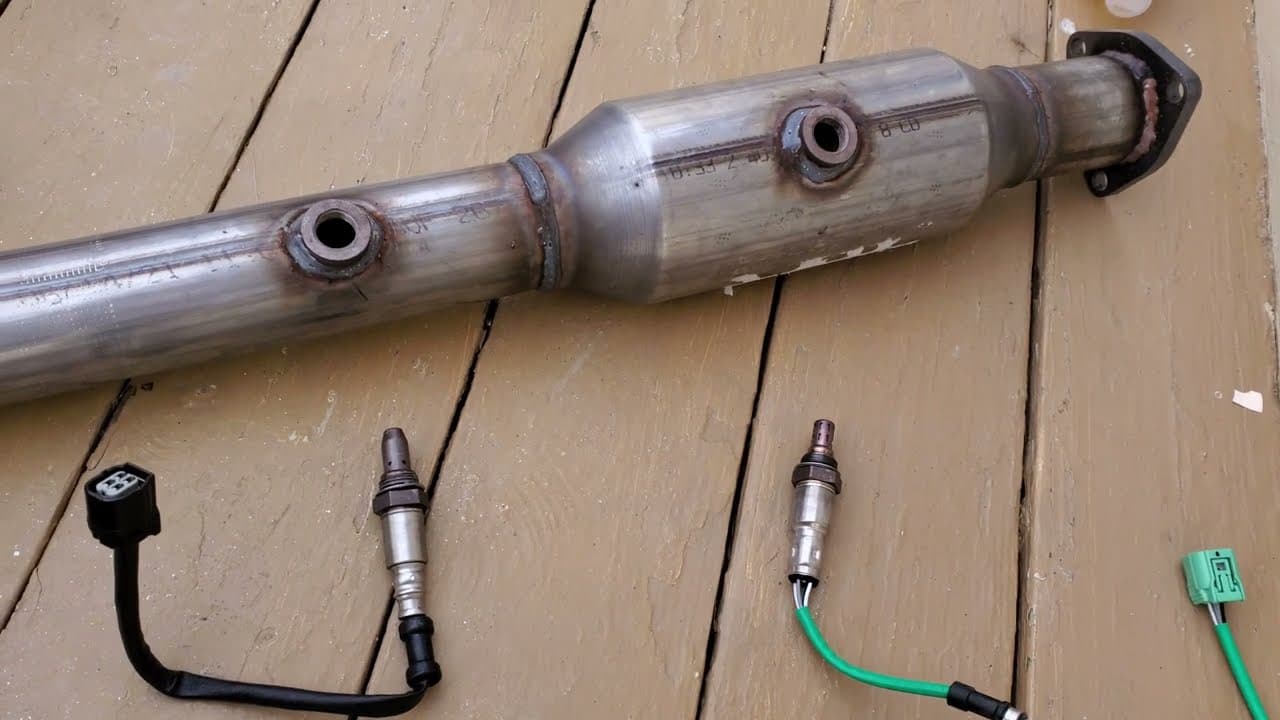 3rd Gen Honda CR-V (Stolen) Catalytic Converter Replacement