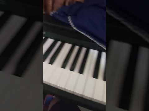 Yamaha P45 Blinking Issue, sometimes it plays sometimes it doesnt.