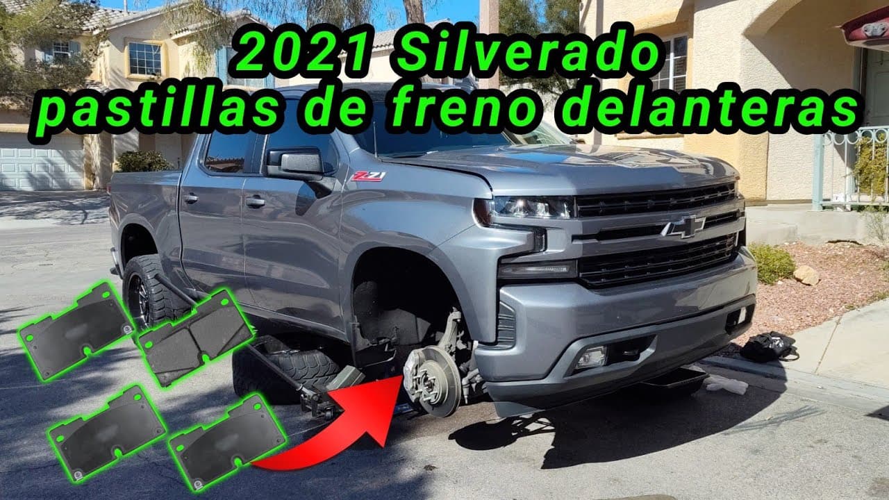 2021 Chevy Silverado Cómo cambiar las pastillas de freno delanteras (How to change front brake pads)
