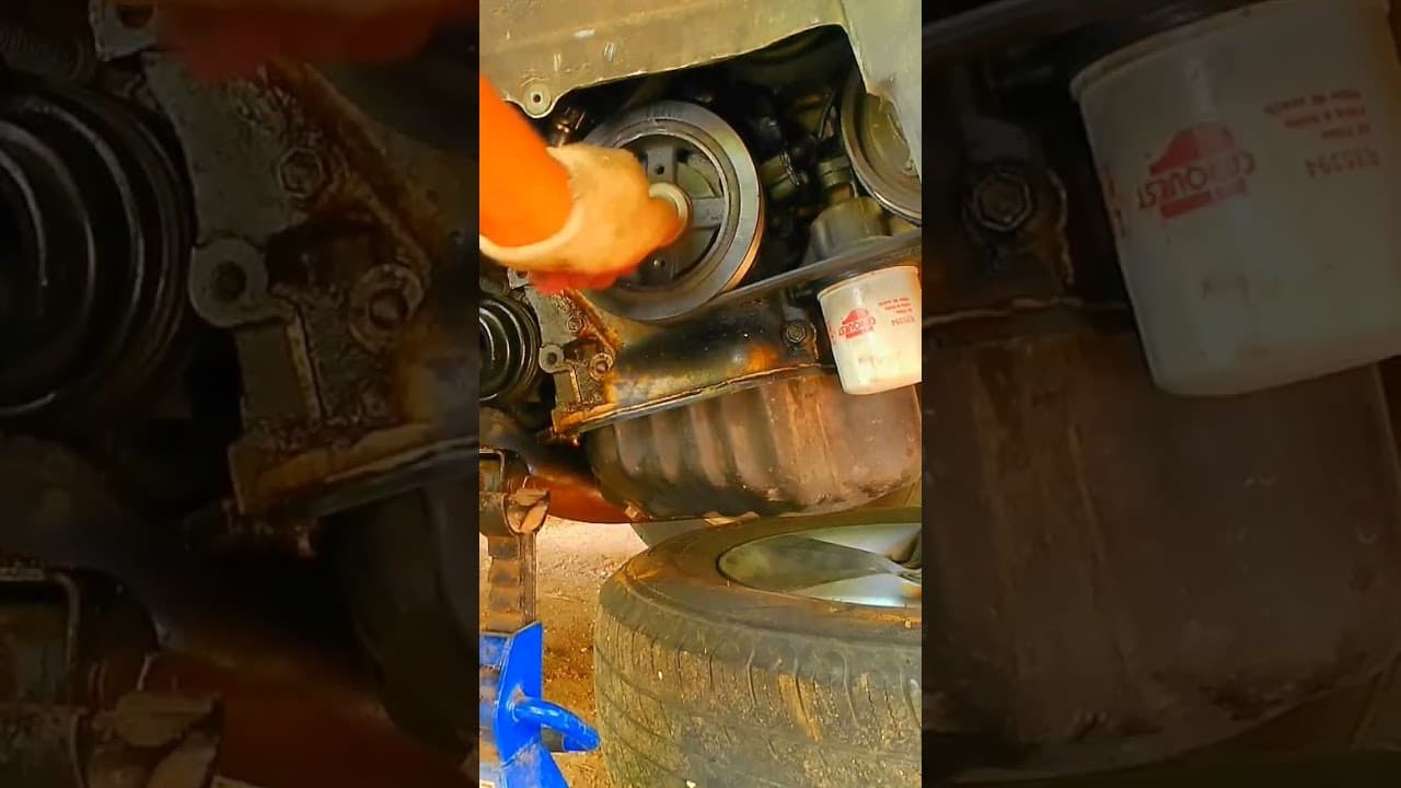 #trickpulley #easy and fastest way to remove crankshaft pulley