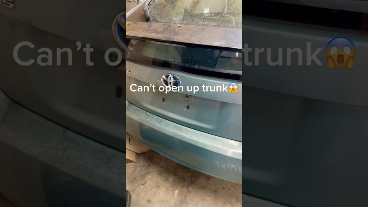 2012 Toyota Prius. Opening trunk with dead battery #car #howto #toyota #foryou