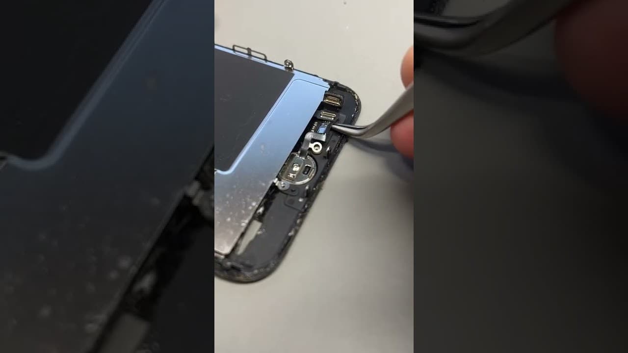 iPhone Screen Replacement
