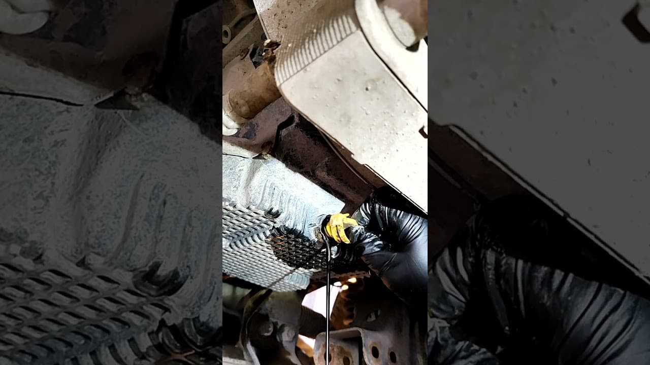 FORD PLASTIC OIL DRAIN PLUG REMOVAL | FORD 2015-2023