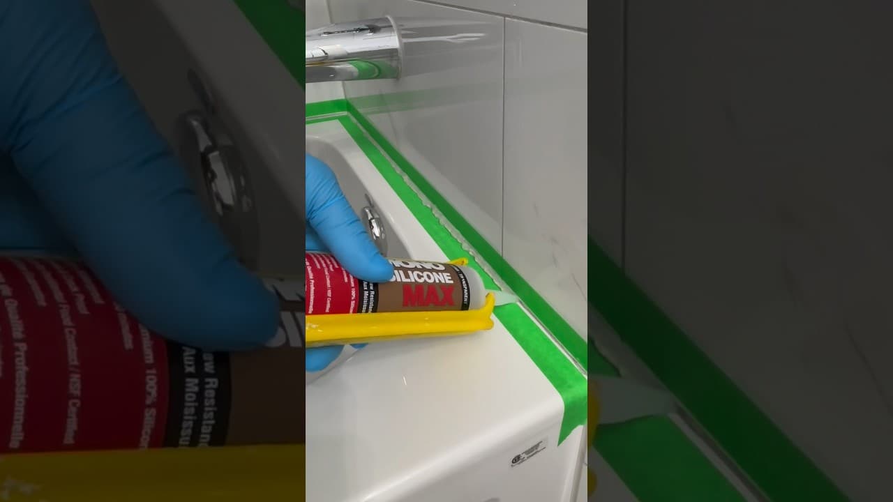 Replace Silicone around Bathtub #silicone #bathtub #renovation #diy #plumbingvideos #bathroom #short
