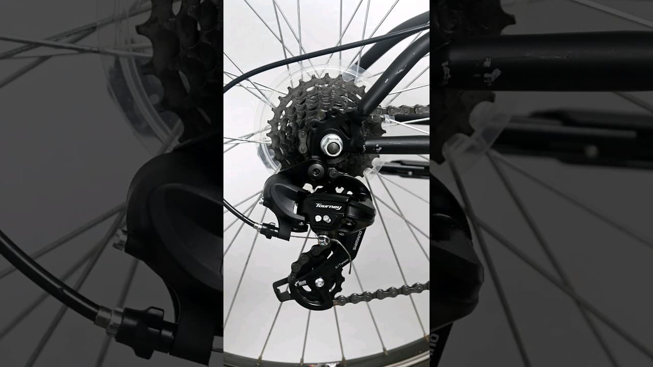 How to remove and replace a rear derailleur #shorts