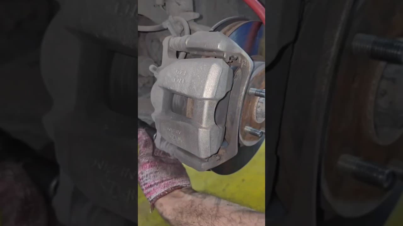 Honda Accord front brake pads replacement guide #automotive #mechanic #carmaintenance