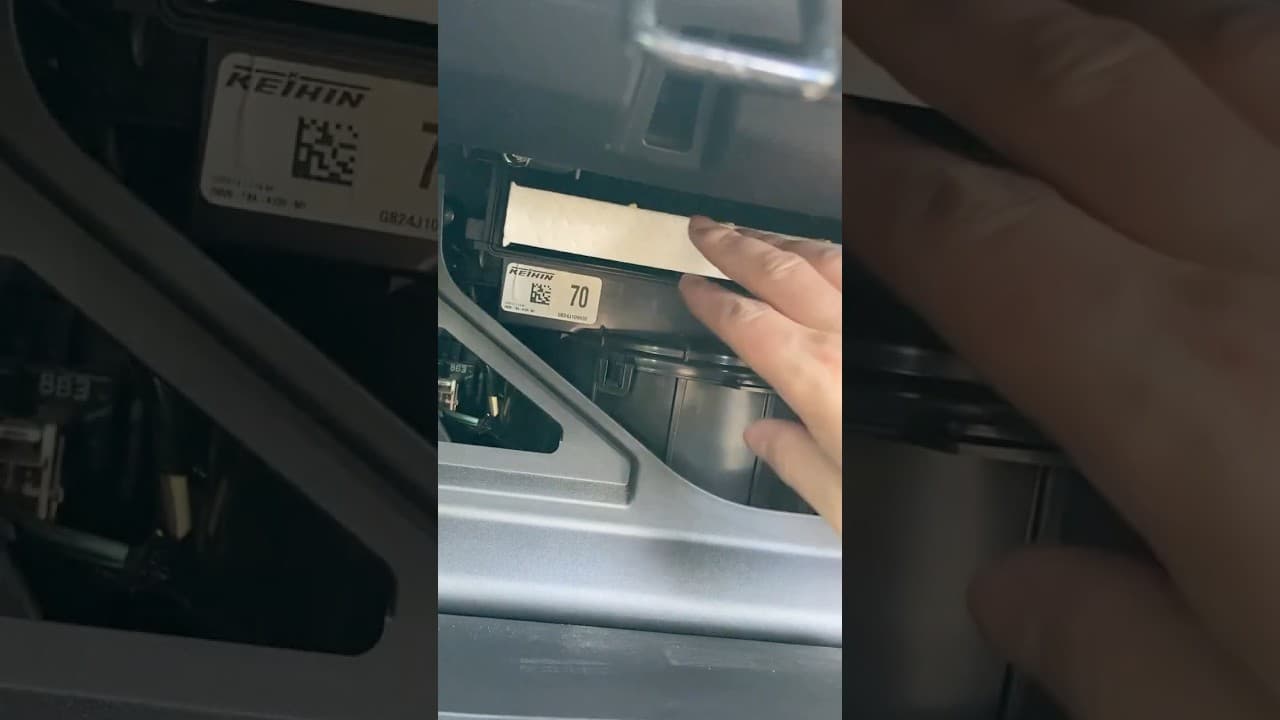 How to Change Honda Civic Cabin Air Filter #diyprojects #hondacivic #cabinairfilter #automobile
