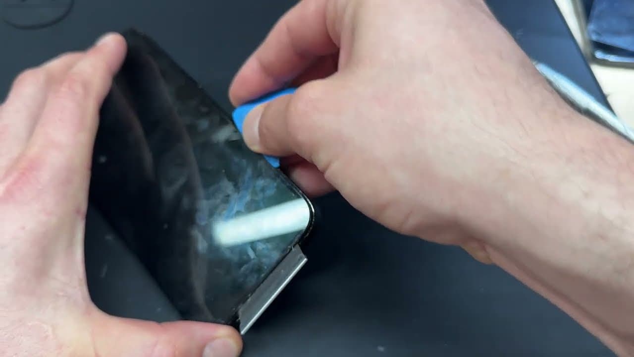 Iphone 14 Pro Max Screen - DIY Guide To Fix Your Broken iPhone Screen At Home!