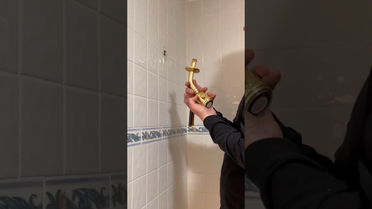 How To Remove Your Whole Shower Head #showerhead #tutorial #howto #diy #bathroom #bathroomdesign