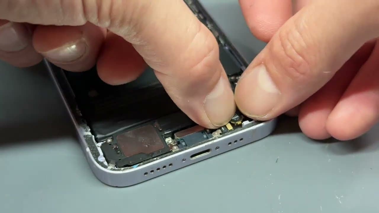 iPhone 14 Charge Port Replacement – Step-by-Step Repair Guide!