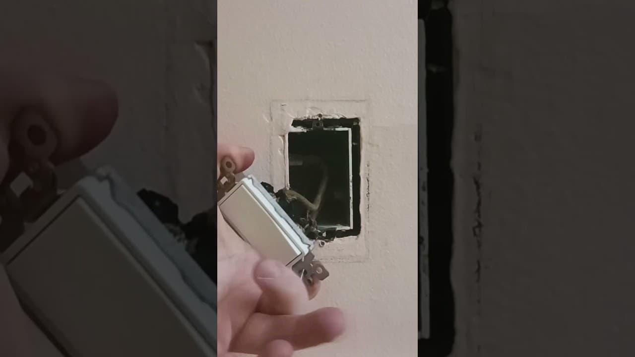 Installing a Dimmer In 15 Seconds