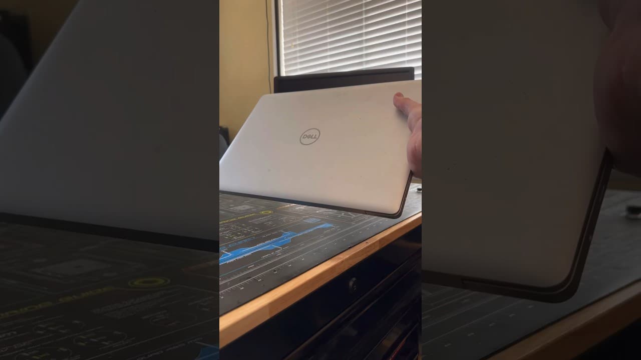 Dell Laptop Battery Swap! #shorts #pc #pcrepair